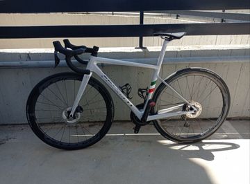 Colnago V3-rs Shimano Ultegra Di2 2022 Road & Gravel usato