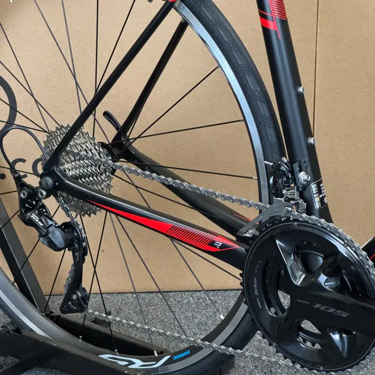 Used Ridley Ridley Helium - 11-speed Shimano 105 54cm (2015) 2015 Road & Gravel, Black — image 5 of 6