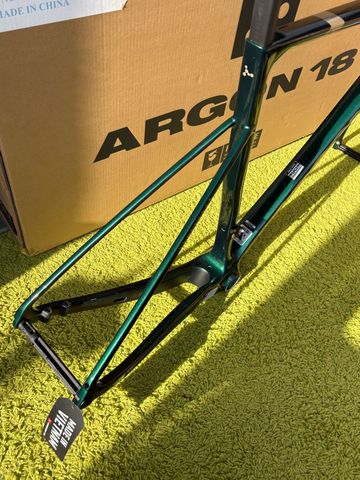 Used Argon 18 Sum Frameset 2025 Road & Gravel, Green — image 9 of 12