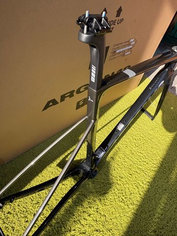 Used Argon 18 Sum Frameset 2025 Road & Gravel, Light Gray — image 5 of 11