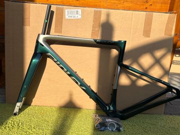 Used Ridley Kanzo Frameset 2025 Road & Gravel, Green — image 9 of 12