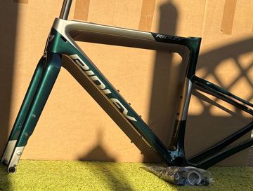 Used Ridley Kanzo Frameset 2025 Road & Gravel, Green — image 2 of 12