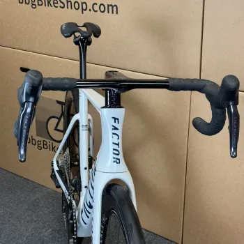 Used Factor Factor Monza - Shimano Ultegra Di2 52cm (2024) 2024 Road & Gravel, White — image 6 of 7