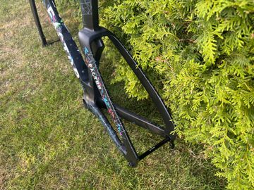 Factor HANZO Frameset Premium 2024 Frameset 2024 Road & Gravel usato, Nero — immagine 16 di 17