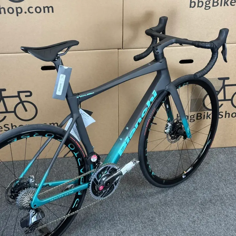 Used Bianchi Specialissima RC Sram Red eTap AXS 2024 2024 Road & Gravel, Black — image 4 of 11