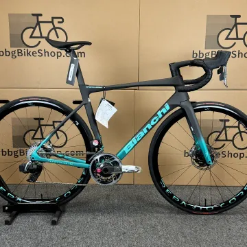 Used Bianchi Specialissima RC Sram Red eTap AXS 2024 2024 Road & Gravel