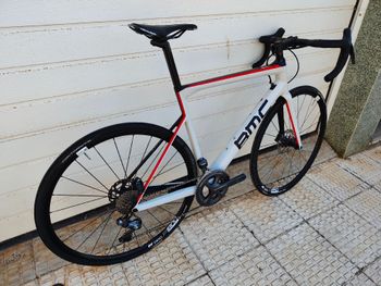 Used BMC Roadmachine 02 ONE 2018 2018 Road & Gravel, White — image 8 of 12