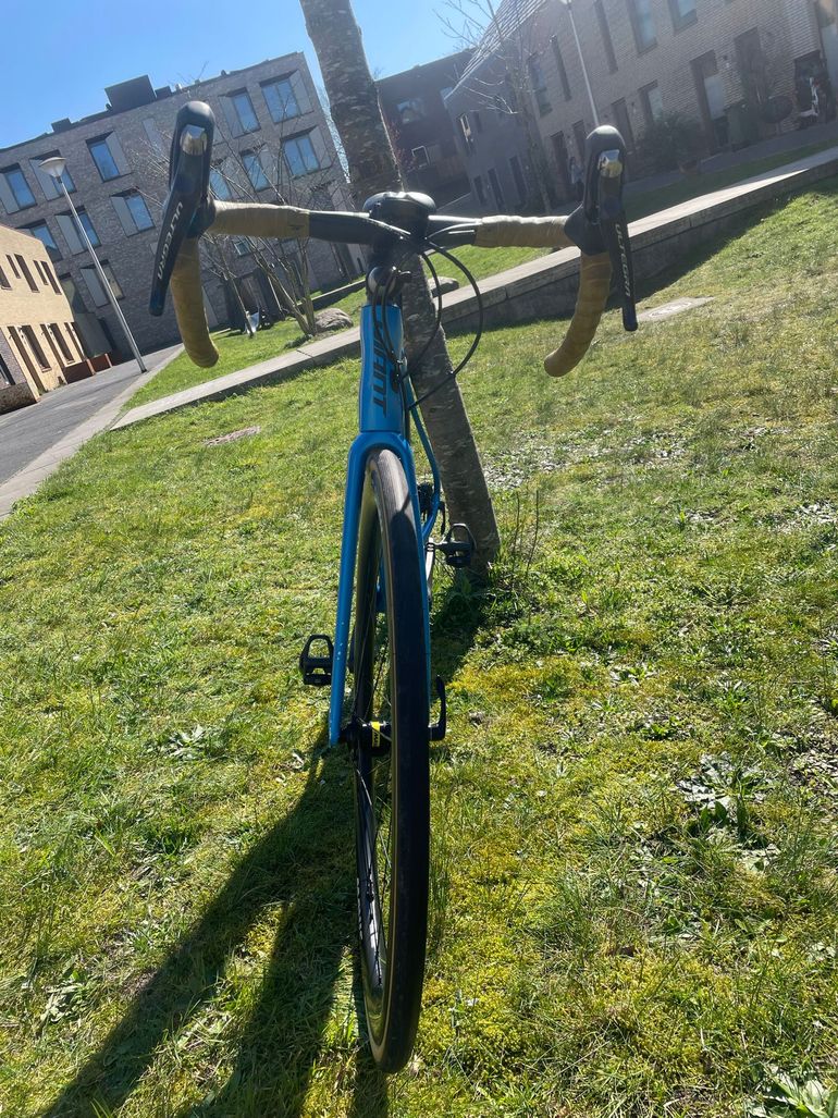 Used Giant TCR Advanced 1 Disc 2020 2020 Road & Gravel — image 7 of 7