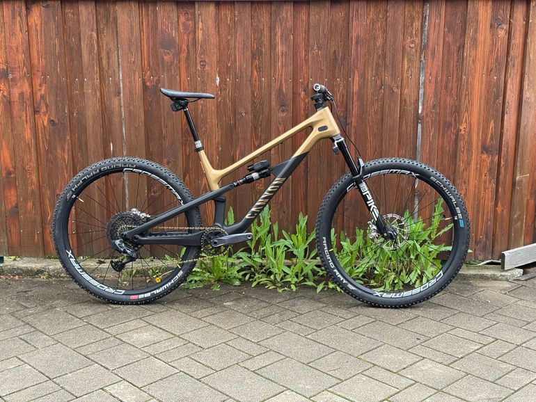 Used Canyon Spectral SRAM XX1 Eagle AXS 2024 Mountainbike, Black — image 1 of 8