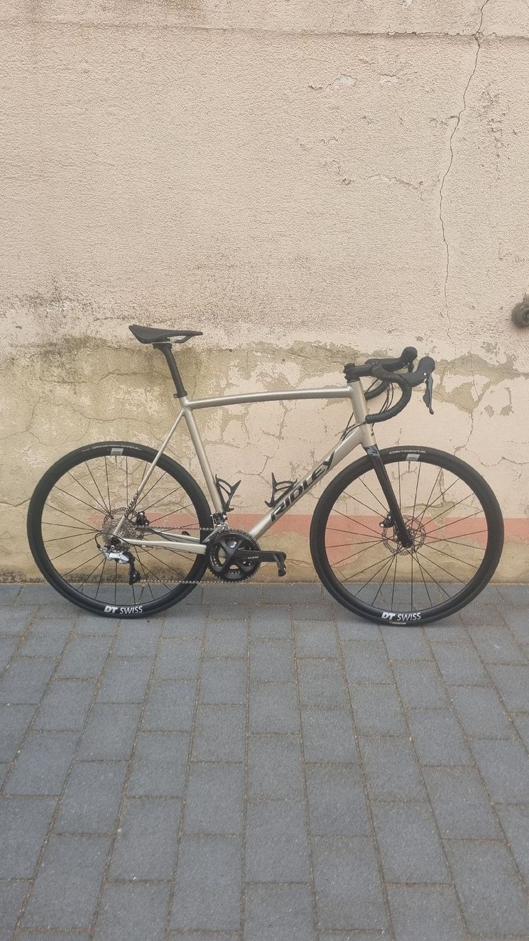 Used Ridley Fenix SLA Disc - Shimano 105 2x11sp 2023 2023 Road & Gravel, Light Gray — image 1 of 7