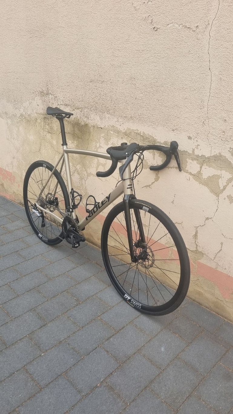 Used Ridley Fenix SLA Disc - Shimano 105 2x11sp 2023 2023 Road & Gravel, Light Gray — image 2 of 7