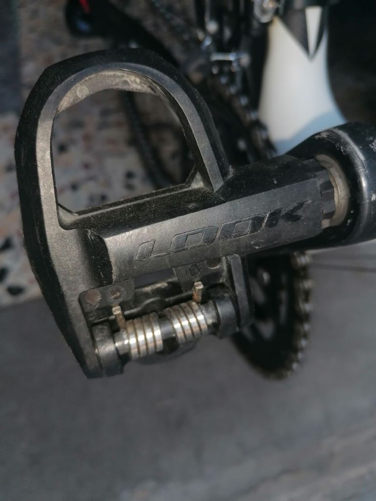 Used Fondriest Fondriest Custom Shimano 105 2016 Road & Gravel, White — image 7 of 14