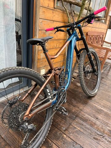 Gebrauchtes Giant Reign SX 2024 2024 Mountainbike, Blau, 29, 27.5 — Bild 2 von 6