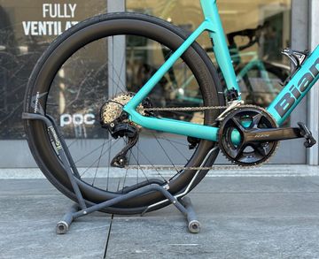 Käytetty Bianchi e-Oltre 105 2025 2025 Road & Gravel — kuva 3 / 5