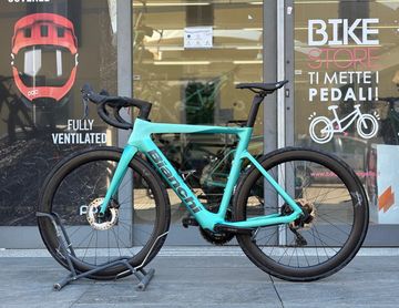 Käytetty Bianchi e-Oltre 105 2025 2025 Road & Gravel — kuva 2 / 5