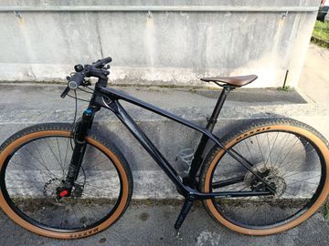 Used Scott Scale 925 2022 2022 Mountainbike, Black, 29 — image 4 of 4