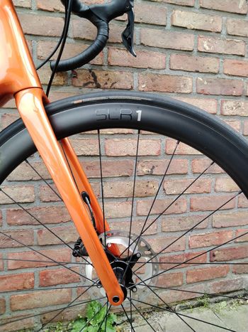 Used Giant TCR Advanced Pro Disc 0 Di2 2024 2024 Road & Gravel, Naranja — image 5 of 7