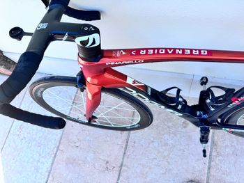 Used Pinarello dogma F durace 11 Speed Pinarello dogma F durace 11 Speed Custom Shimano Dura Ace 2024 Road & Gravel — image 10 of 17