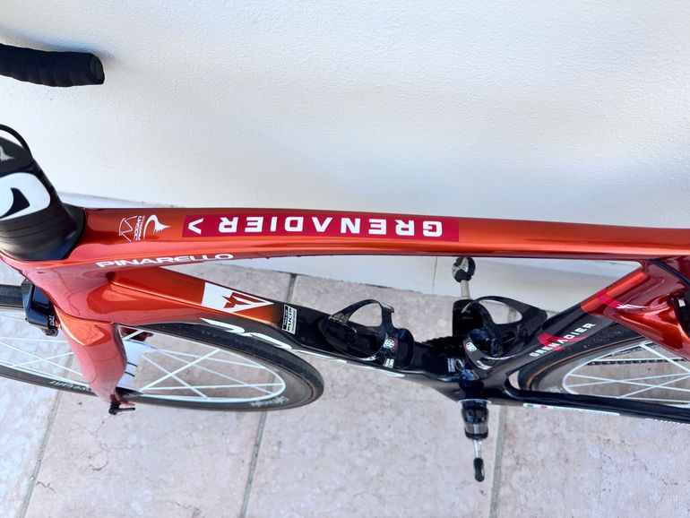 Used Pinarello dogma F durace 11 Speed Pinarello dogma F durace 11 Speed Custom Shimano Dura Ace 2024 Road & Gravel — image 11 of 17