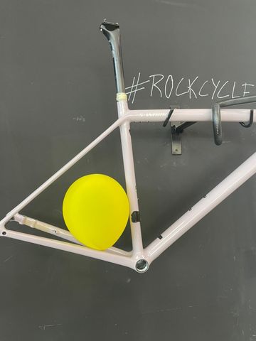 Używany Specialized Aethos Frameset 2023 Road & Gravel — zdjęcie 3 z 8