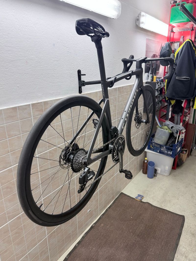Used Specialized S Works Custom SRAM Force eTap AXS 2023 Road & Gravel, Light Gray — image 19 of 22