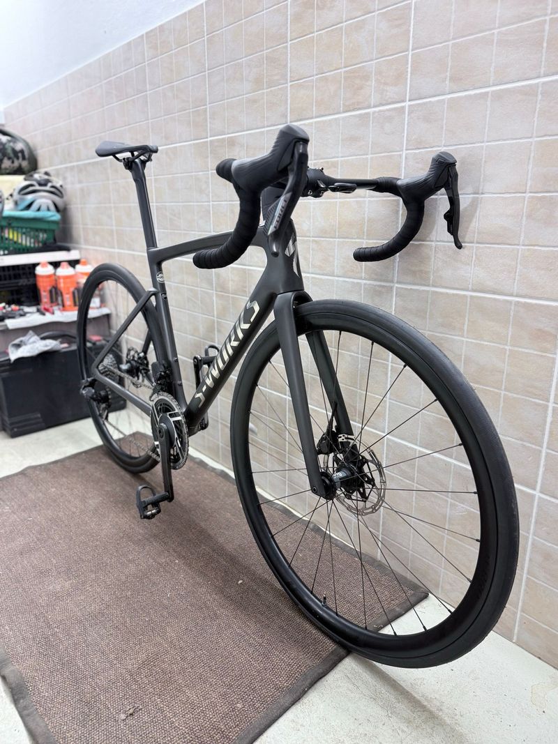 Used Specialized S Works Custom SRAM Force eTap AXS 2023 Road & Gravel, Light Gray — image 4 of 22