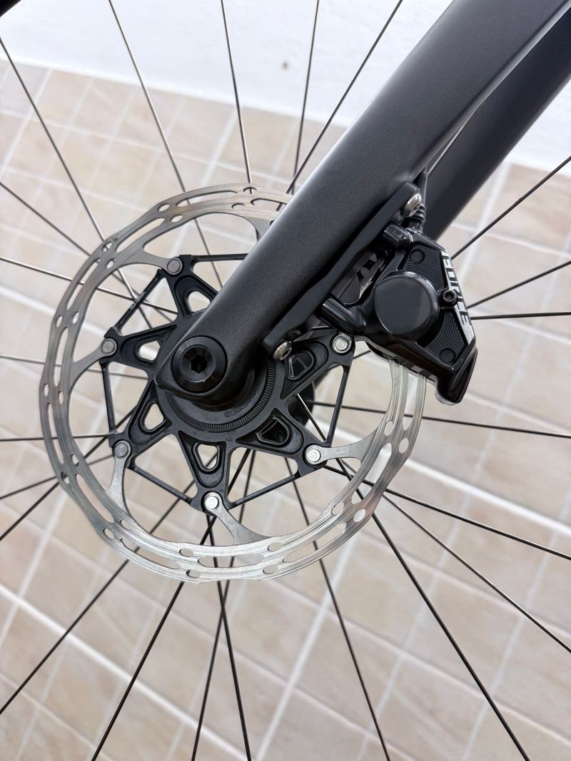 Used Specialized S Works Custom SRAM Force eTap AXS 2023 Road & Gravel, Light Gray — image 16 of 22