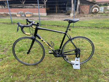 Tweedehands Trek Domane AL 2 2022 2022 Road & Gravel — afbeelding 2 van 9