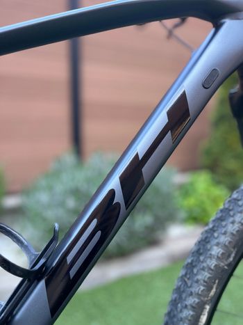 Used BH EXPERT 4.5 2022 2022 Mountainbike, Black, 29 — image 12 of 13