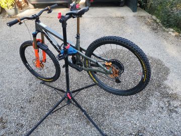 Brugt Pivot Firebird SRAM GX Eagle AXS 2023 Mountainbike — billede 3 af 4