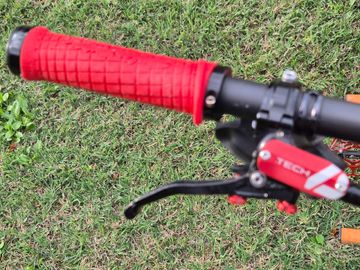Used Specialized Turbo Levo SRAM X01 Eagle AXS 2022 Mountainbike, Red — image 8 of 11