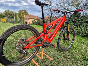 Used Specialized Turbo Levo SRAM X01 Eagle AXS 2022 Mountainbike, Red — image 10 of 11