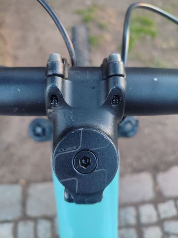 Used CUBE STEREO ONE44 C:62 PRO 2023 2023 Mountainbike, Azul — image 8 of 8