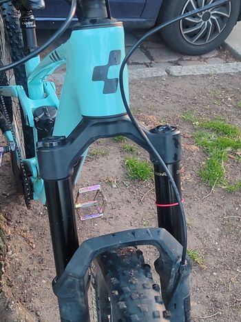 Used CUBE STEREO ONE44 C:62 PRO 2023 2023 Mountainbike, Azul — image 7 of 8