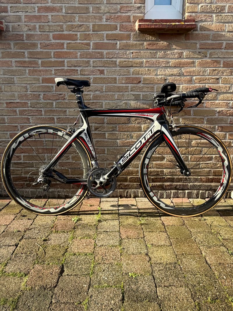 Tweedehands Scott Plasma SRAM Rival 2019 Road & Gravel