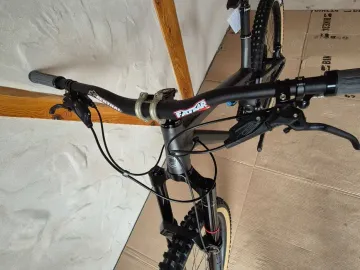 Gebrauchtes Commencal META TR Shimano Deore XT 2023 Mountainbike, Hellgrau — Bild 11 von 12