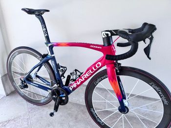 Used Pinarello dogma F durace 11 Speed Pinarello dogma F durace 11 Speed Custom Shimano Dura Ace 2024 Road & Gravel, Red — image 8 of 8