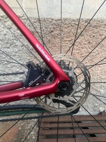 Used Scott Addict 30 disc 2021 2021 Road & Gravel, Red — image 10 of 10