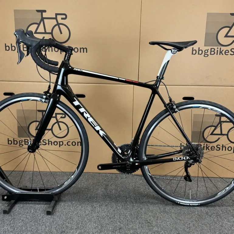 Used Trek Trek Emonda SL 8 - 11-speed Shimano 105 58cm (2016) 2016 Road & Gravel, Black — image 2 of 7