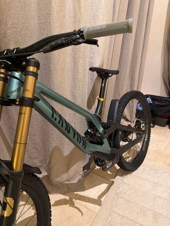 Used Canyon Sender CFR Mullet 2024 Frameset 2024 MTB