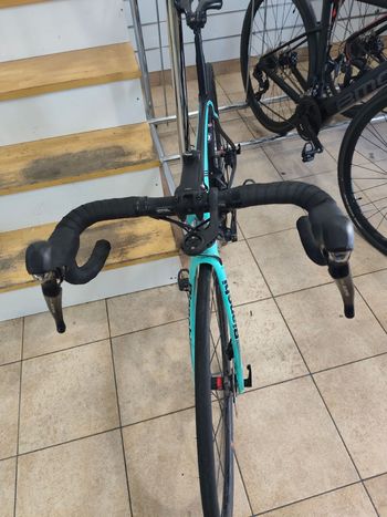 Bianchi, Oltre Shimano 105