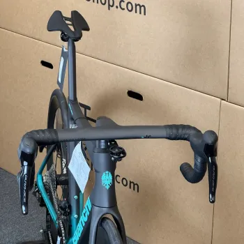 Used Bianchi Specialissima RC Durace Di2 2024 2024 Road & Gravel, Black — image 4 of 17