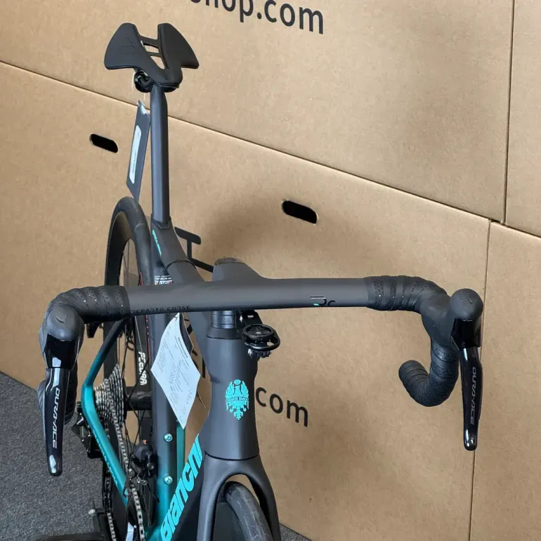 Used Bianchi Specialissima RC Durace Di2 2024 2024 Road & Gravel, Black — image 4 of 17