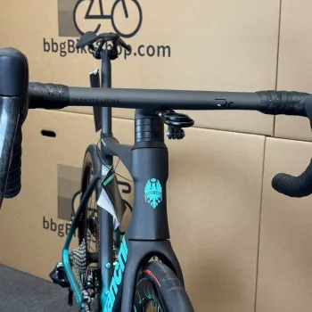 Used Bianchi Specialissima RC Sram Red eTap AXS 2024 2024 Road & Gravel, Black — image 10 of 14