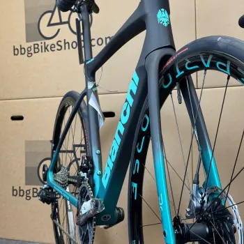 Used Bianchi Specialissima RC Sram Red eTap AXS 2024 2024 Road & Gravel, Black — image 4 of 14