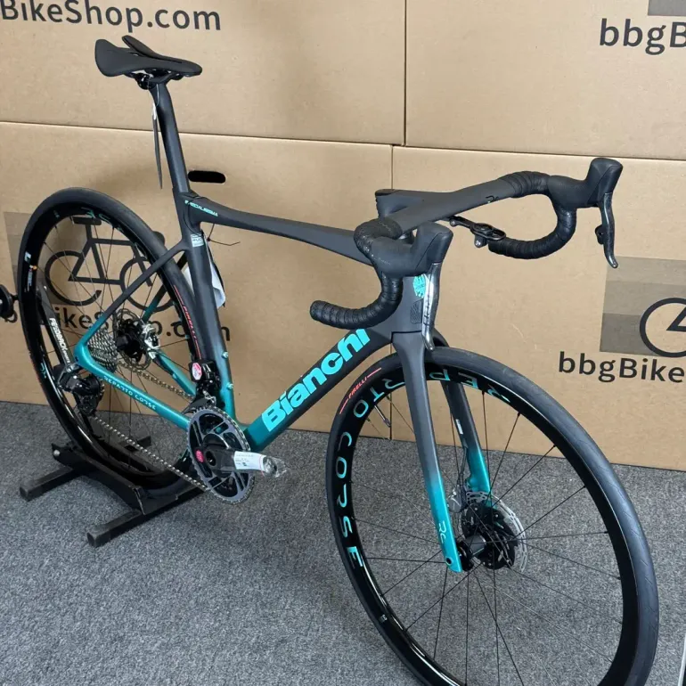 Used Bianchi Specialissima RC Sram Red eTap AXS 2024 2024 Road & Gravel, Black — image 12 of 14