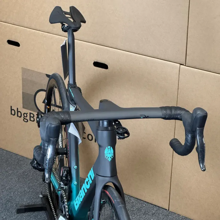 Used Bianchi Specialissima RC Sram Red eTap AXS 2024 2024 Road & Gravel, Black — image 6 of 14