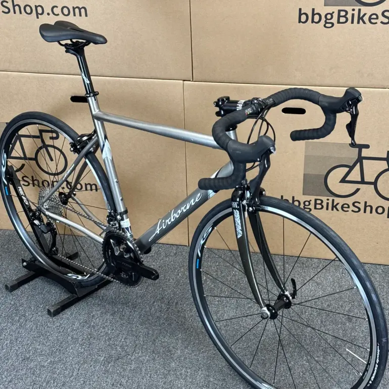 Used Airborne Airborne Zeppelin - Titanium Road Bike-2009 58cm (2009) 2009 Road & Gravel, Light Gray — image 6 of 7