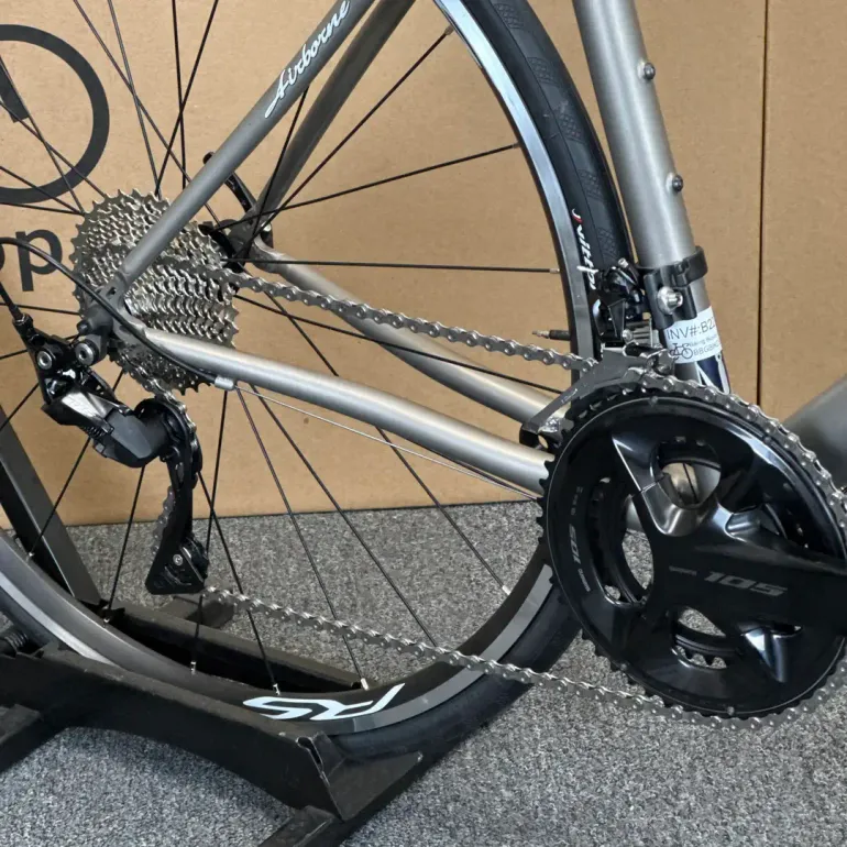 Used Airborne Airborne Zeppelin - Titanium Road Bike-2009 58cm (2009) 2009 Road & Gravel, Light Gray — image 4 of 7