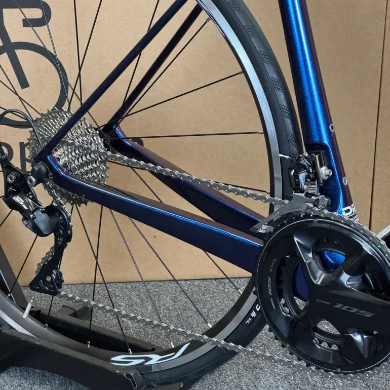 Used Seraph Seraph Carbon Fiber Road Bike - 11-speed Shimano 105 54cm (Chameleon-2022 2022 Road & Gravel, Blue — image 5 of 9